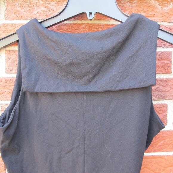 Must Bundle - Paradox Collard V-Neck Tank - S - Picture 11 of 12